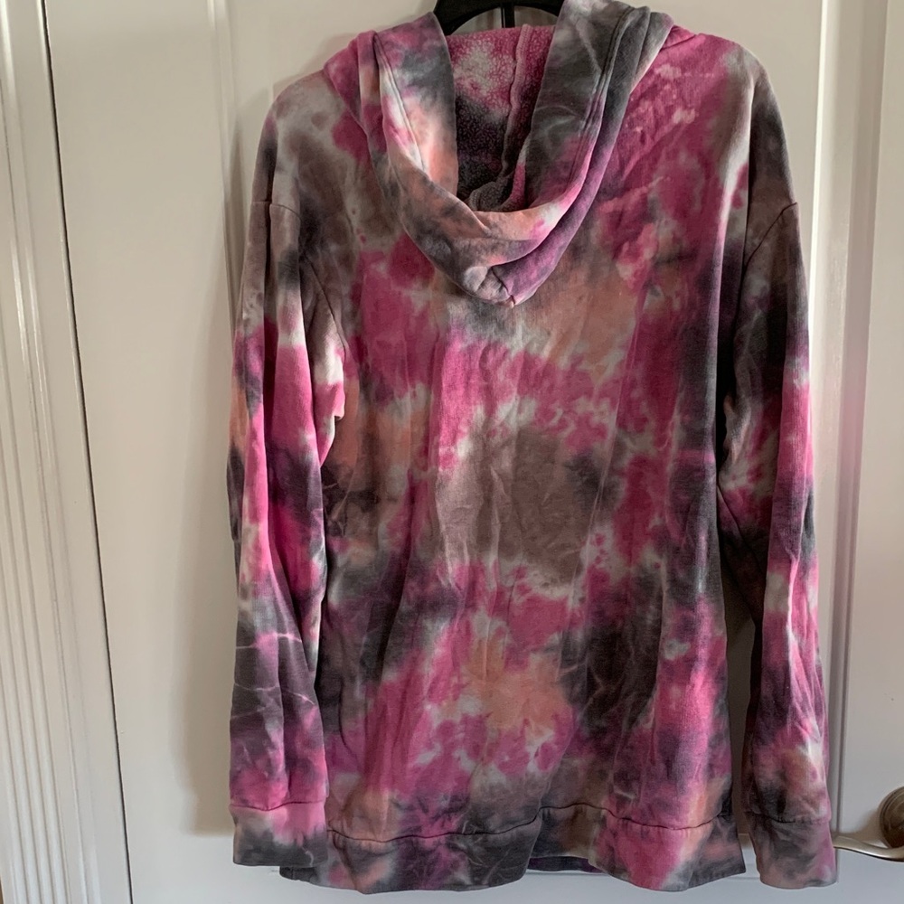 Rare PINK Victoria Secret Vibrant Tie-Dye Top with Dog Design - Picture 4 of 5